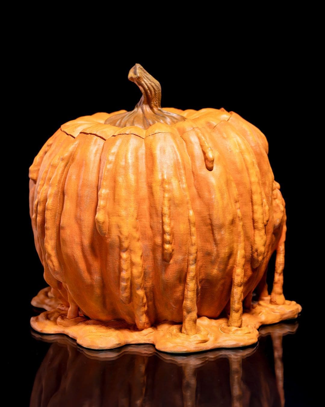 Melting_Pumpkin_Candy_Dispenser_3_952f88fc10